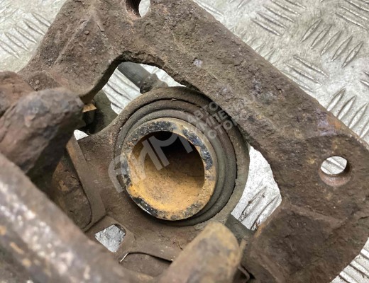 Суппорт задний правый Honda Accord VII 2002-2008  Honda Accord Accord VII 2002-2008