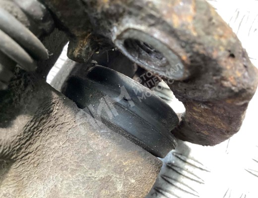 Суппорт задний правый Volvo V40 I (VW) 2000-2004 рестайлинг  Volvo V40 V40 I (VW) 2000-2004 рестайлинг