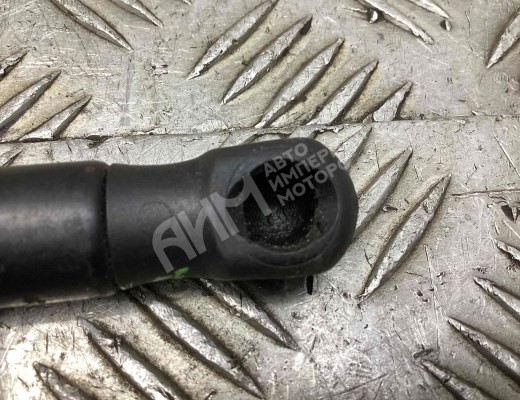 Амортизатор капота Volkswagen Touran I (1T) 2003-2006  Volkswagen Touran Touran I (1T) 2003-2006
