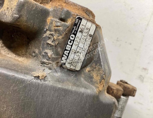 Суппорт передний правый Renault Midlum I 2000-2006  Renault Midlum Midlum I 2000-2006