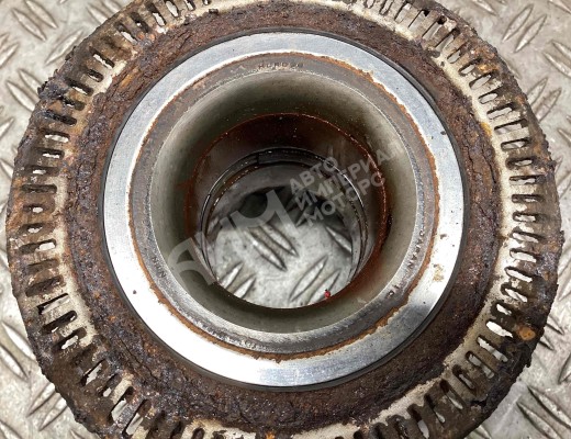 Ступица передняя Renault Midlum I 2000-2006  Renault Midlum Midlum I 2000-2006