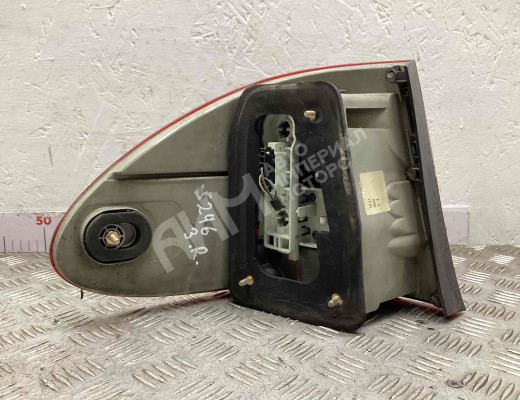 Фонарь задний правый Mercedes E (W211) 2002-2006  Mercedes E E (W211) 2002-2006