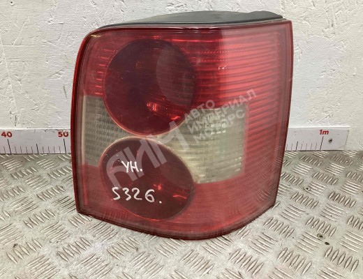 Фонарь задний правый Volkswagen Passat B5+ (3B) 2000-2005 рестайлинг  Volkswagen Passat Passat B5+ (3B) 2000-2005 рестайлинг