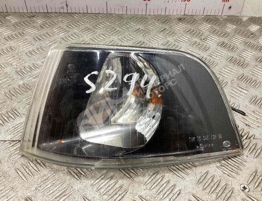 Поворотник левый  Volvo V40 I (VW) 2000-2004 рестайлинг