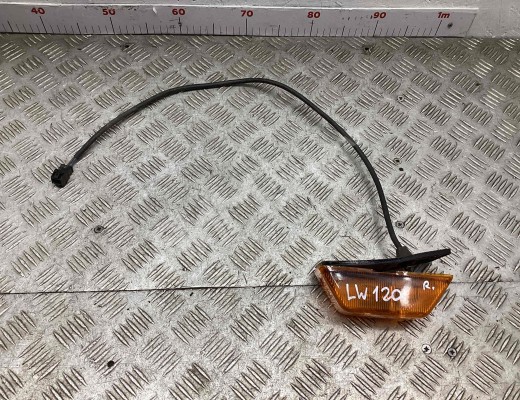 Повторитель передний правый Mercedes Vario (W670) 1996-2013  Mercedes Vario Vario (W670) 1996-2013