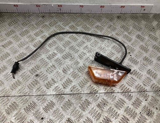 Повторитель передний правый Mercedes Vario (W670) 1996-2013  Mercedes Vario Vario (W670) 1996-2013