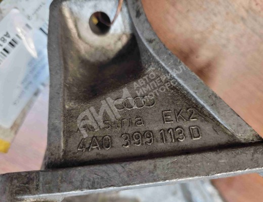 Кронштейн КПП Audi 100 C4 (4A) 1990-1995  Audi 100 100 C4 (4A) 1990-1995