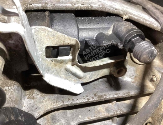 КПП механическая (МКПП) 5-ступенчатая Audi A4 B5 (8D) 1994-1999  Audi A4 A4 B5 (8D) 1994-1999
