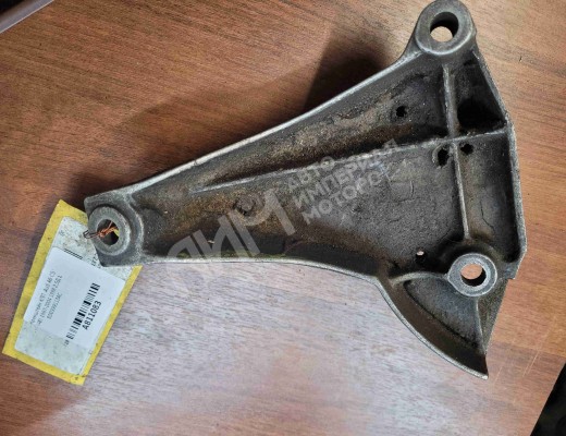 Кронштейн КПП Audi A6 C5 (4B) 1997-2001  Audi A6 A6 C5 (4B) 1997-2001