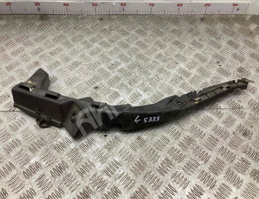 Кронштейн крепления бампера переднего Volkswagen Passat B5 (3B) 1996-2000  Volkswagen Passat Passat B5 (3B) 1996-2000