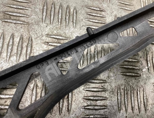 Крепление фары левой Mazda 6 I (GG) 2005-2007 рестайлинг  Mazda 6 6 I (GG) 2005-2007 рестайлинг