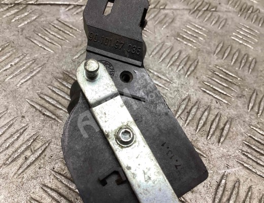 Кран отопителя (печки) Mercedes Vario (W670) 1996-2013  Mercedes Vario Vario (W670) 1996-2013