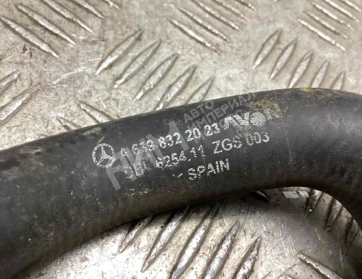 Патрубок отопителя (печки) Mercedes Viano (W639) 2003-2015  Mercedes Viano Viano (W639) 2003-2015