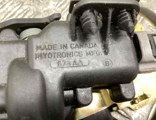 Замок багажника Chrysler Voyager IV (RG) 2001-2008  Chrysler Voyager Voyager IV (RG) 2001-2008