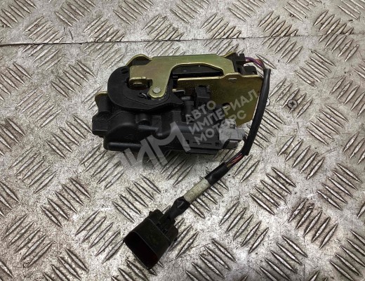 Замок багажника Chrysler Voyager IV (RG) 2001-2008  Chrysler Voyager Voyager IV (RG) 2001-2008