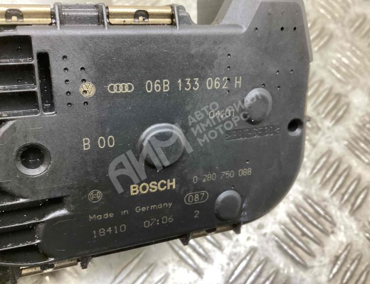 Заслонка дроссельная Audi A4 B6 (8EC, 8E5) 2000-2004  Audi A4 A4 B6 (8EC, 8E5) 2000-2004