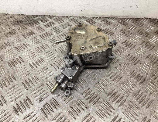 Насос вакуумный Volkswagen Passat B5 (3B) 1996-2000  Volkswagen Passat Passat B5 (3B) 1996-2000