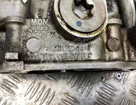 Корпус масляного фильтра Audi A4 B6 (8EC, 8E5) 2000-2004  Audi A4 A4 B6 (8EC, 8E5) 2000-2004