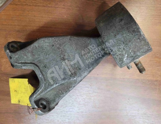 Кронштейн КПП Audi A4 B5 (8D) 1994-1999  Audi A4 A4 B5 (8D) 1994-1999