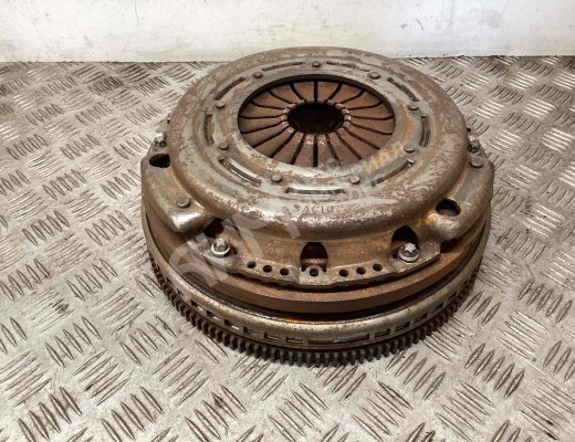 Маховик Mercedes Sprinter II (W906) 2013-2018 рестайлинг  Mercedes Sprinter Sprinter II (W906) 2013-2018 рестайлинг