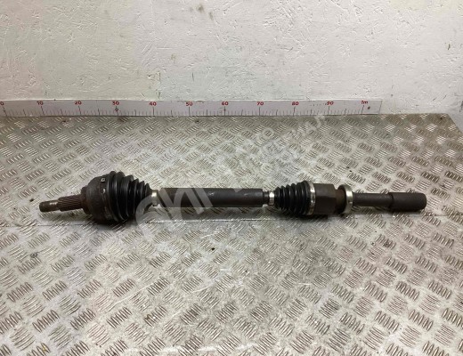 Полуось передняя правая (приводной вал, ШРУС) Renault Laguna II (X74) 2001-2005  Renault Laguna Laguna II (X74) 2001-2005