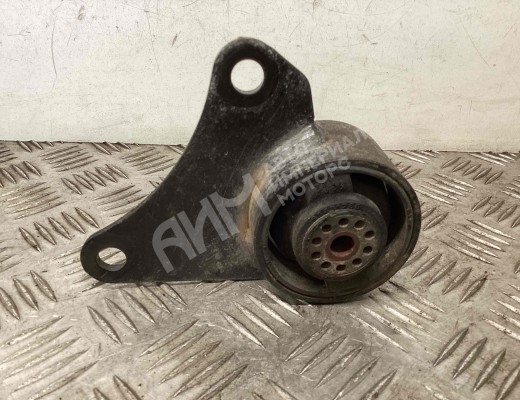 Подушка крепления двигателя Peugeot 106 1991-2003  Peugeot 106 106 1991-2003