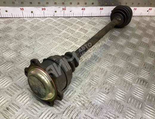 Полуось передняя левая (приводной вал, ШРУС) Audi A4 B5 (8D) 1994-1999  Audi A4 A4 B5 (8D) 1994-1999