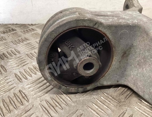 Подушка крепления КПП Mitsubishi Grandis (NA) 2003-2011  Mitsubishi Grandis Grandis (NA) 2003-2011