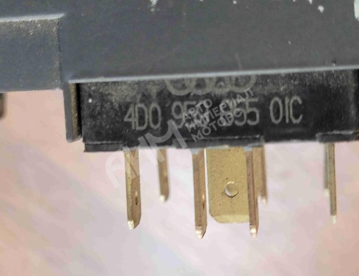 Блок кнопок Audi A4 B5 (8D) 1994-1999  Audi A4 A4 B5 (8D) 1994-1999