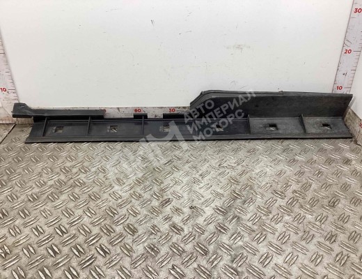 Дефлектор радиатора Volvo FM II 2001-2013  Volvo FM FM II 2001-2013