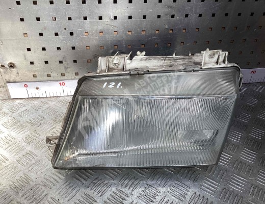Фара левая Mercedes Vario (W670) 1996-2013  Mercedes Vario Vario (W670) 1996-2013