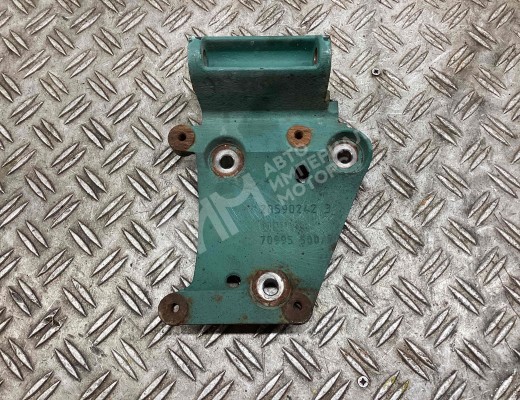 Кронштейн генератора Volvo FM II 2001-2013  Volvo FM FM II 2001-2013