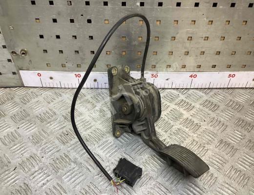 Педаль газа Mercedes Vario (W670) 1996-2013  Mercedes Vario Vario (W670) 1996-2013