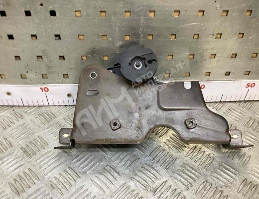 Моторчик заднего стеклоочистителя (дворника) Renault Scenic I (JA) 1999-2003 рестайлинг  Renault Scenic Scenic I (JA) 1999-2003 рестайлинг