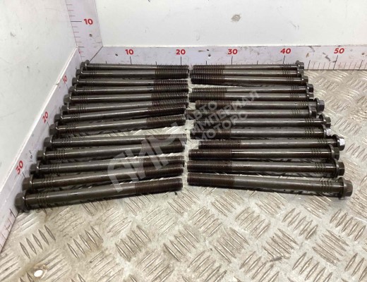 Болт двигателя Volvo FM II 2001-2013  Volvo FM FM II 2001-2013