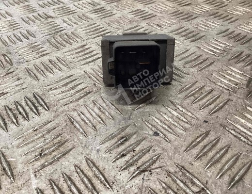 Реле накала свечей Renault Kangoo I 2003-2007 рестайлинг  Renault Kangoo Kangoo I 2003-2007 рестайлинг