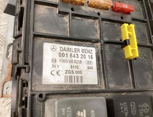 Блок предохранителей Mercedes Vario (W670) 1996-2013  Mercedes Vario Vario (W670) 1996-2013