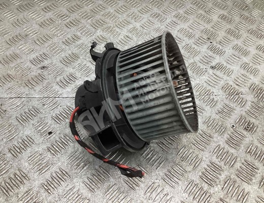 Моторчик печки Mercedes Sprinter II (W906) 2013-2018 рестайлинг  Mercedes Sprinter Sprinter II (W906) 2013-2018 рестайлинг