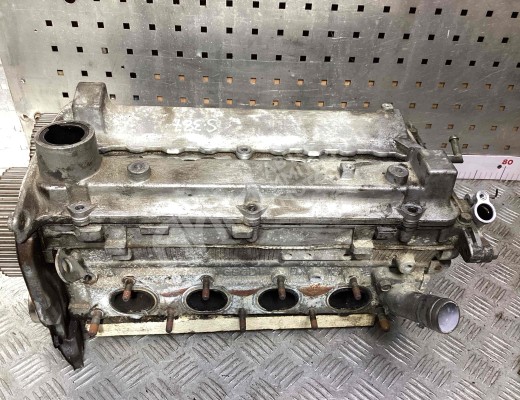 Головка блока цилиндров Mitsubishi Carisma (DA) 1995-2004  Mitsubishi Carisma Carisma (DA) 1995-2004