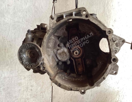 КПП механическая (МКПП) 5-ступенчатая Volkswagen Passat B4 (3A) 1993-1997  Volkswagen Passat Passat B4 (3A) 1993-1997