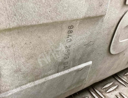 Корпус воздушного фильтра Iveco Eurocargo I 1991-2002  Iveco Eurocargo Eurocargo I 1991-2002