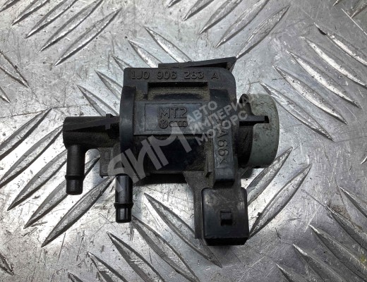 Клапан электромагнитный Volkswagen Passat B5+ (3B) 2000-2005 рестайлинг  Volkswagen Passat Passat B5+ (3B) 2000-2005 рестайлинг