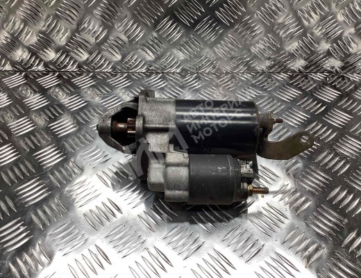 Стартер Volkswagen Passat B5 (3B) 1996-2000  Volkswagen Passat Passat B5 (3B) 1996-2000