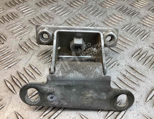 Петля крышки багажника Chrysler PT Cruiser I (PT) 2000-2006  Chrysler PT Cruiser PT Cruiser I (PT) 2000-2006