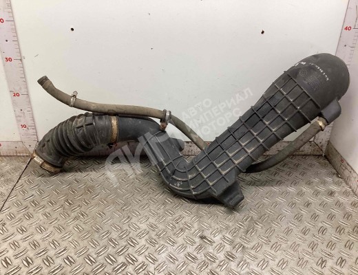 Патрубок воздушного фильтра Renault Midlum I 2000-2006  Renault Midlum Midlum I 2000-2006