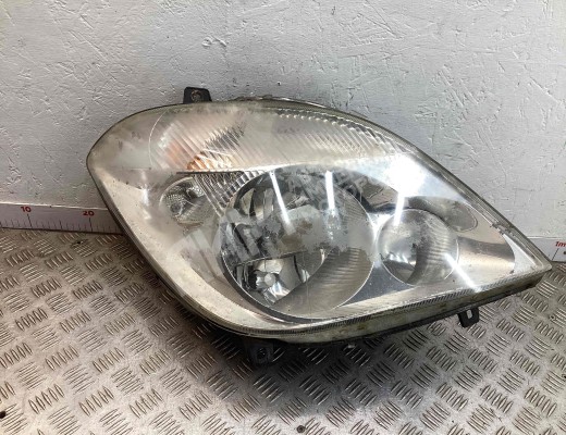 Фара правая Mercedes Sprinter II (W906) 2006-2013  Mercedes Sprinter Sprinter II (W906) 2006-2013