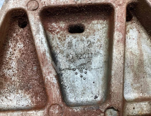 Кронштейн компрессора кондиционера Chrysler Sebring I (FJ) 1995-2000  Chrysler Sebring Sebring I (FJ) 1995-2000