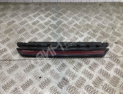 Стоп-сигнал Volkswagen Passat B5 (3B) 1996-2000  Volkswagen Passat Passat B5 (3B) 1996-2000