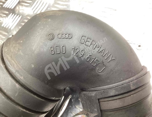 Патрубок интеркулера Volkswagen Passat B5+ (3B) 2000-2005 рестайлинг  Volkswagen Passat Passat B5+ (3B) 2000-2005 рестайлинг