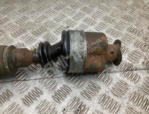 Полуось передняя правая (приводной вал, ШРУС) Volvo V40 I (VW) 1995-2000  Volvo V40 V40 I (VW) 1995-2000